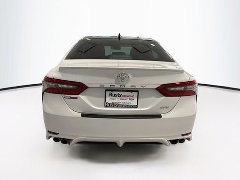Used 2021 Toyota Camry XSE FWD image 6