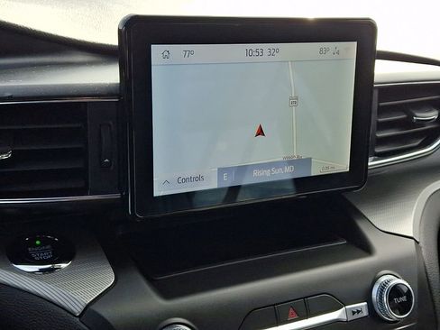 Used 2020 Ford Explorer XLT w/ Equipment Group 202A image 17