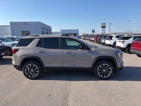 New 2026 GMC Terrain Elevation w/ Elevation Premium Package image 7