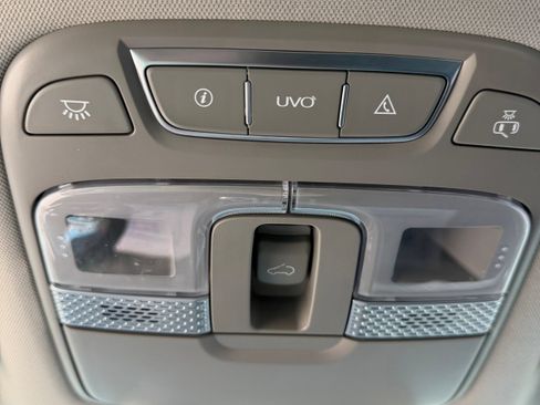 Used 2022 Kia Telluride EX w/ EX Premium Package image 21