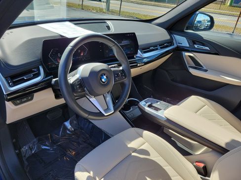 Used 2025 BMW X1 xDrive28i w/ Convenience Package image 24