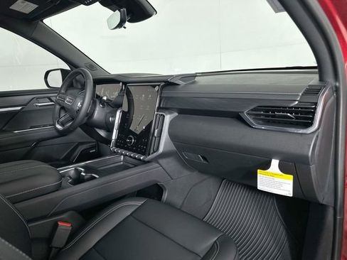 New 2026 GMC Acadia Elevation image 29