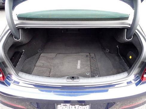 Used 2023 Genesis G80 2.5T image 8