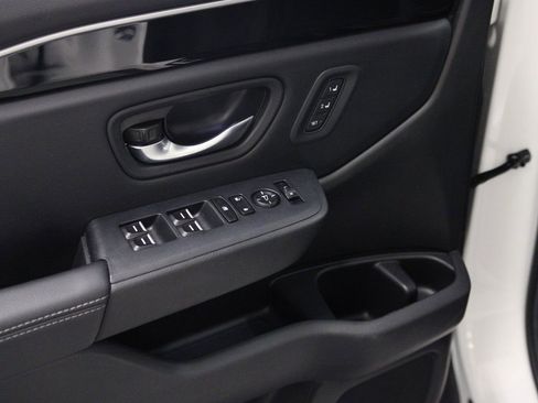 Used 2025 Honda Pilot Touring image 22