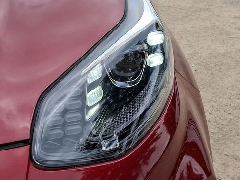 Used 2020 Kia Sportage SX FWD image 9