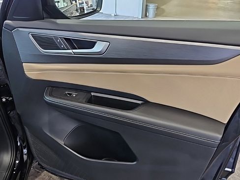 New 2026 Volkswagen Atlas Cross Sport SE image 11