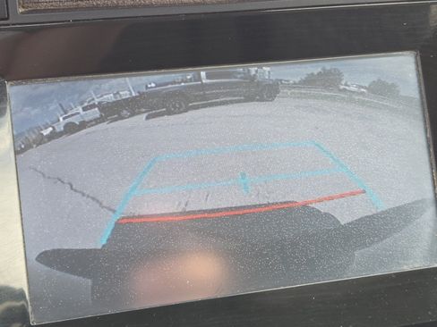Used 2019 Toyota Tundra SR5 AWD/4WD image 12