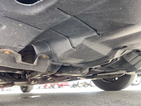 Used 2012 Toyota Camry LE image 13