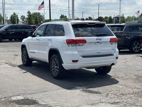 Used 2019 Jeep Grand Cherokee Limited AWD/4WD image 6
