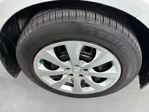 Used 2023 Toyota Corolla LE FWD image 25