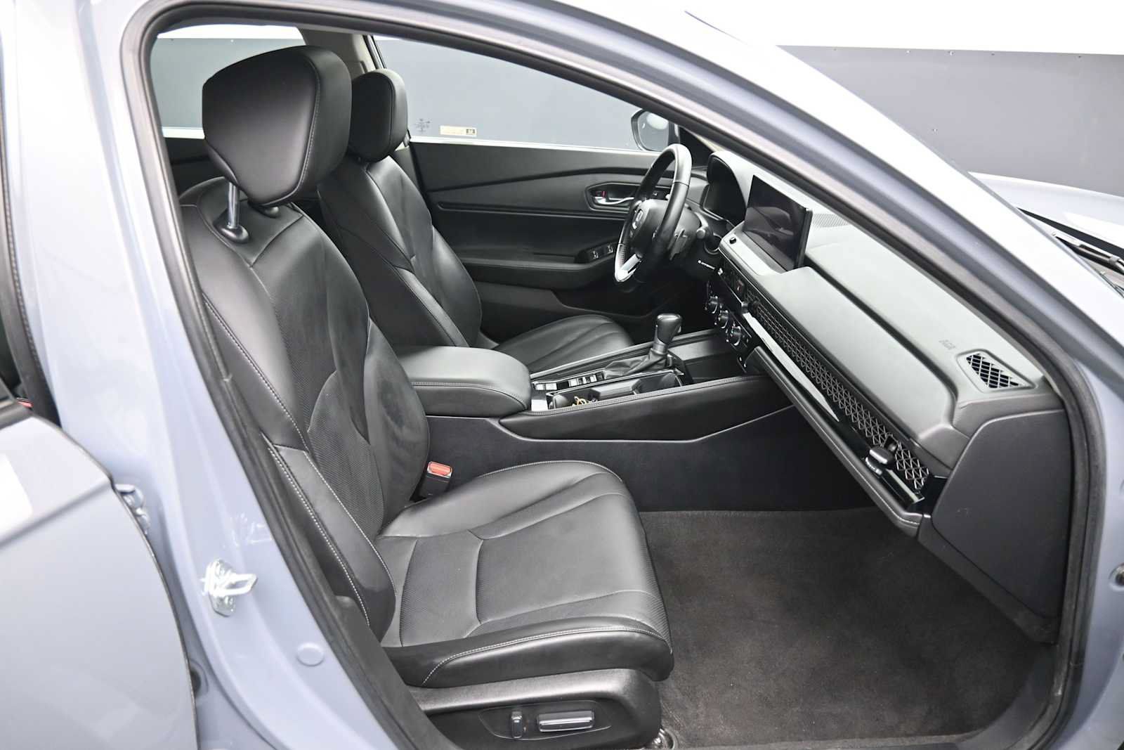Used 2023 Honda Accord Touring image 32