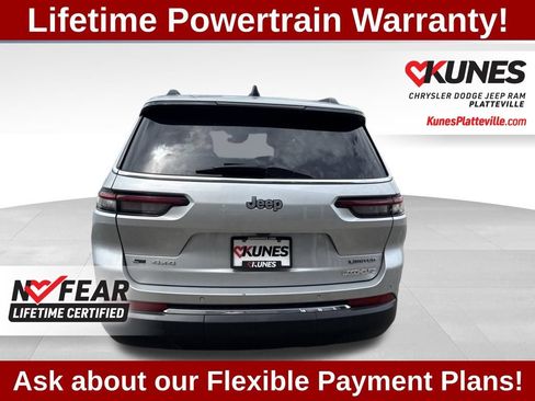 Used 2022 Jeep Grand Cherokee L Limited w/ Trailer Tow Group (B) AWD/4WD image 9