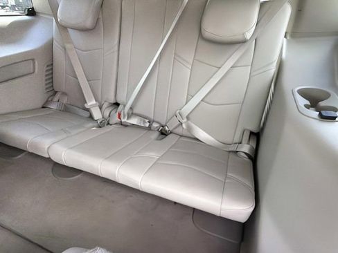 Used 2019 Cadillac Escalade Premium Luxury image 26