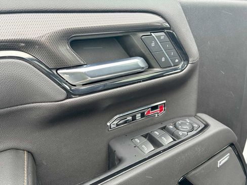 Certified 2022 GMC Sierra 1500 AT4 w/ Technology Package image 25