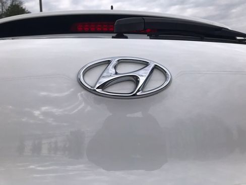 Used 2017 Hyundai Tucson Sport w/ Cargo Package image 38