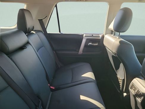 Used 2022 Toyota 4Runner Limited image 11