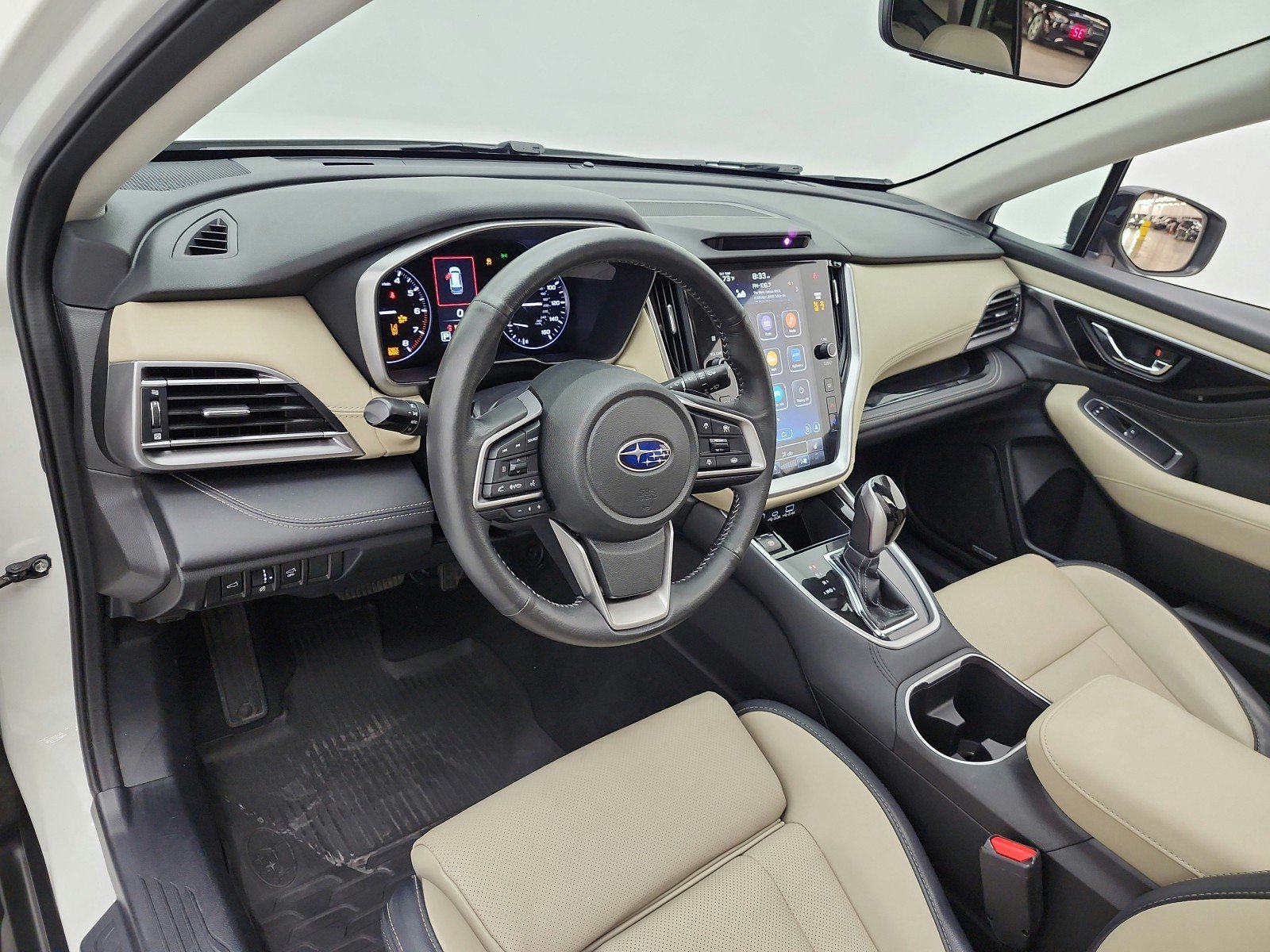 Used 2023 Subaru Outback Limited AWD/4WD image 9
