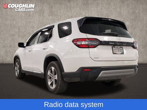 Used 2023 Honda Pilot EX-L image 6