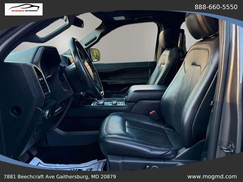 Used 2018 Ford Expedition Limited w/ Equipment Group 301A AWD/4WD image 14
