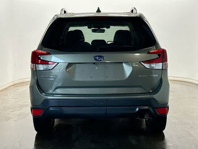 Used 2019 Subaru Forester Premium w/ All-Weather Package AWD/4WD image 4