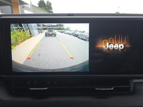 Used 2024 Jeep Wrangler Sport AWD/4WD image 21