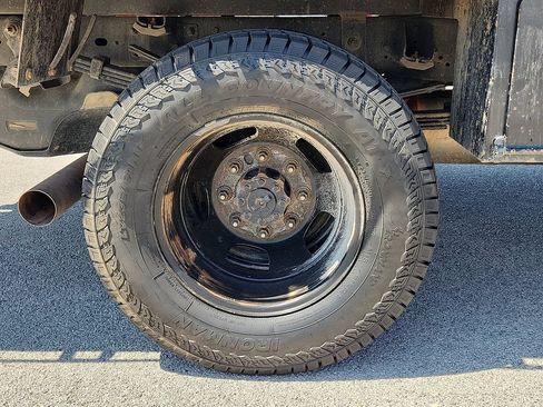 Used 2023 RAM 3500 Tradesman AWD/4WD image 13