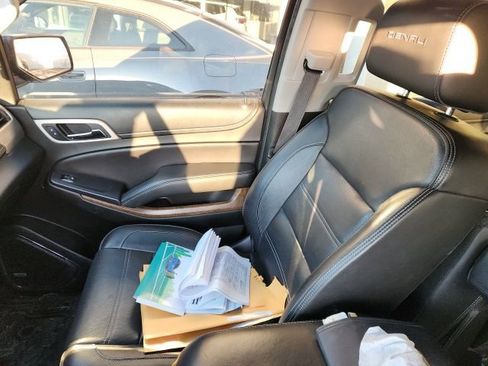 Used 2018 GMC Yukon XL Denali w/ Open Road Package image 13