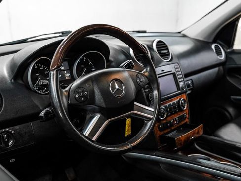 Used 2011 Mercedes-Benz ML 350 4MATIC image 22