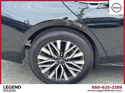 Certified 2024 Nissan Altima 2.5 SV FWD image 10