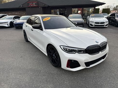 Used 2021 BMW 330i xDrive Sedan w/ Premium Package image 15