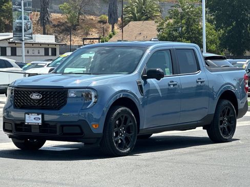New 2026 Ford Maverick Lariat w/ Black Appearance Package AWD/4WD image 7