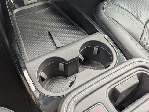 New 2025 Ford Mustang Mach-E Premium image 17