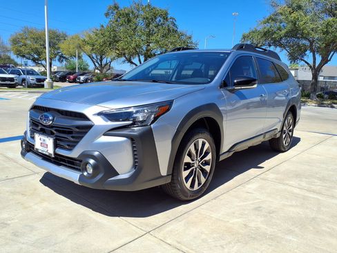 Certified 2025 Subaru Outback Limited image 22