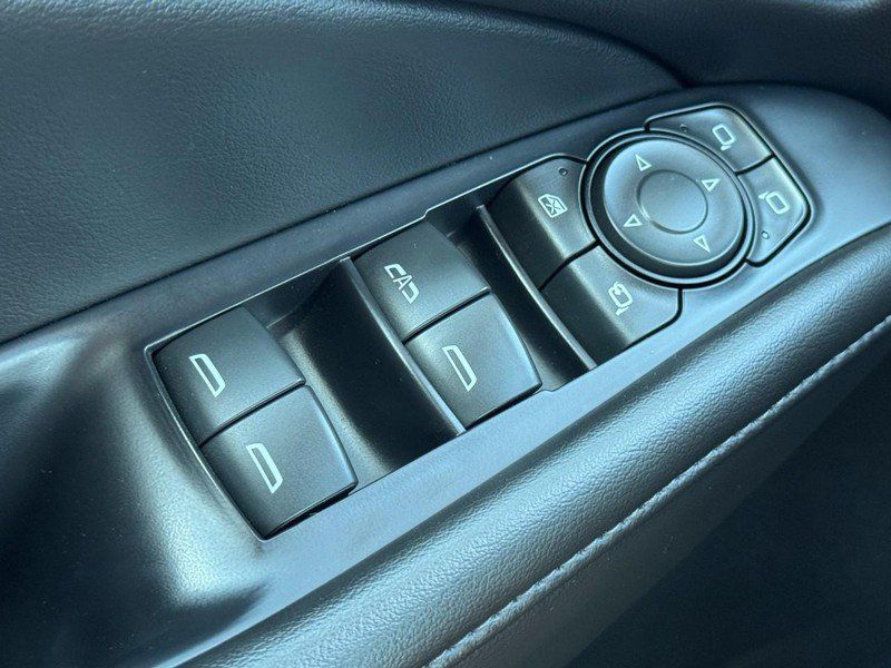 Used 2021 Buick Enclave Avenir w/ Avenir Technology Package AWD/4WD image 24