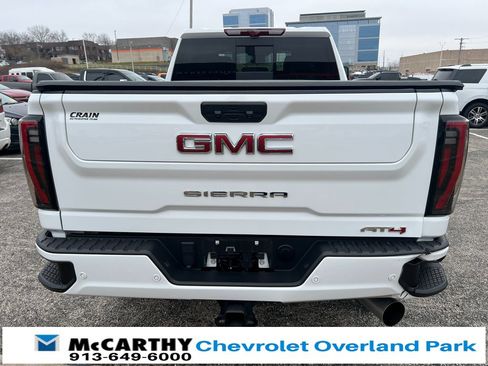 Used 2024 GMC Sierra 2500 AT4 w/ AT4 Premium Plus Package image 4