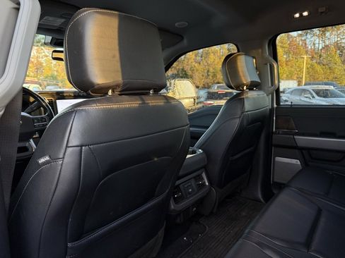 Certified 2023 Ford F250 Lariat w/ Lariat Ultimate Package image 25