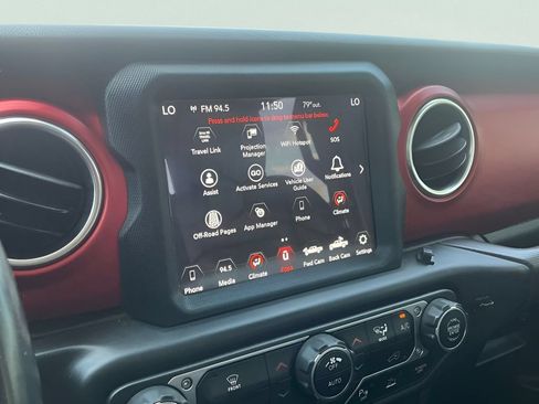 Used 2020 Jeep Gladiator Rubicon AWD/4WD image 18