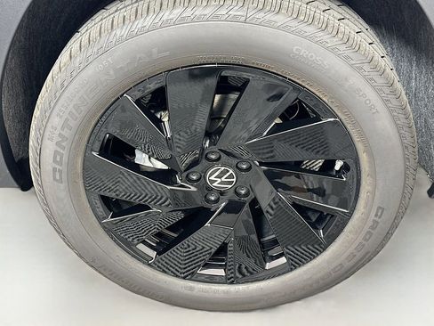 New 2026 Volkswagen Atlas Cross Sport SE AWD/4WD image 7