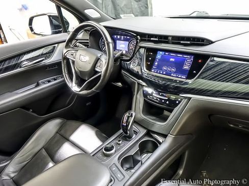 Certified 2024 Cadillac XT6 Premium Luxury w/ Technology Package AWD/4WD image 29