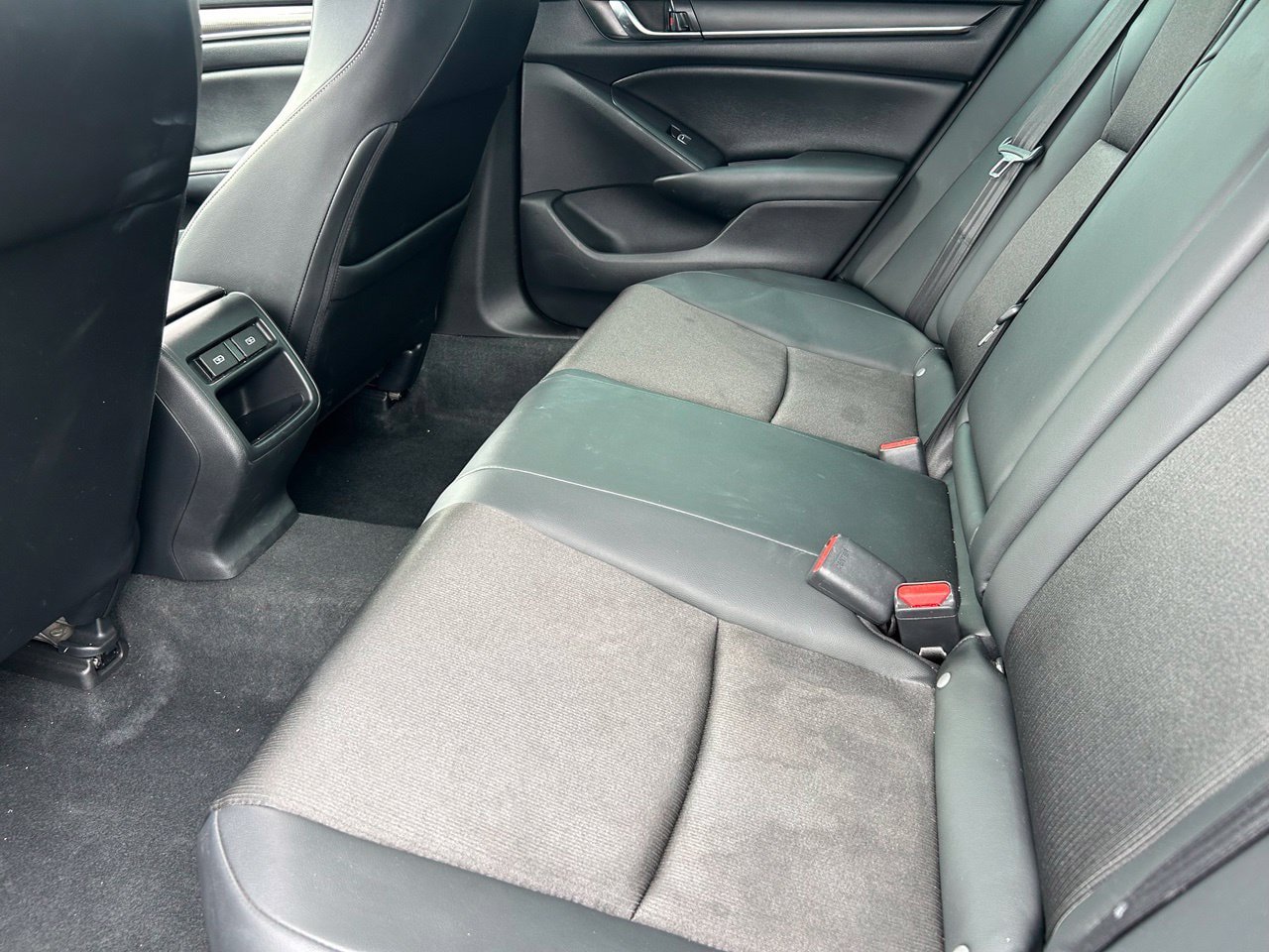 Used 2022 Honda Accord Sport image 22