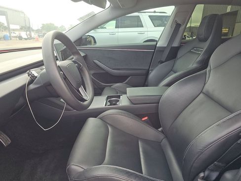 Used 2024 Tesla Model 3 Performance AWD/4WD image 7