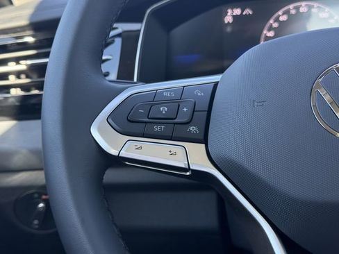 New 2026 Volkswagen Jetta SE image 10