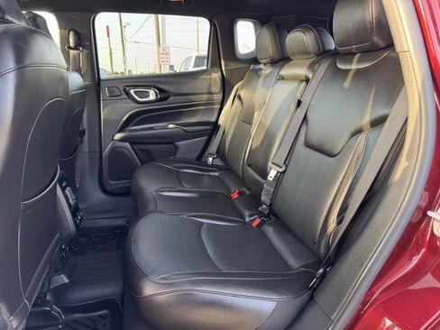 Used 2022 Jeep Compass High Altitude AWD/4WD image 26