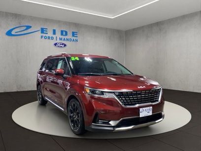 Used 2024 Kia Carnival SX