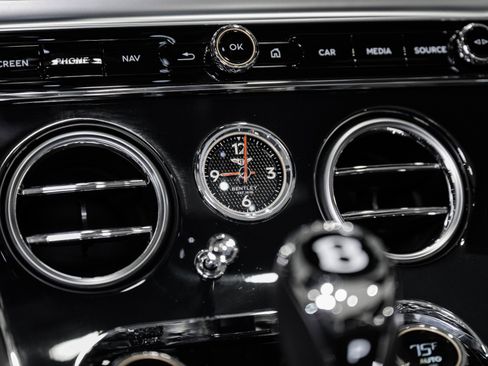 Used 2022 Bentley Continental GT V8 AWD/4WD image 35