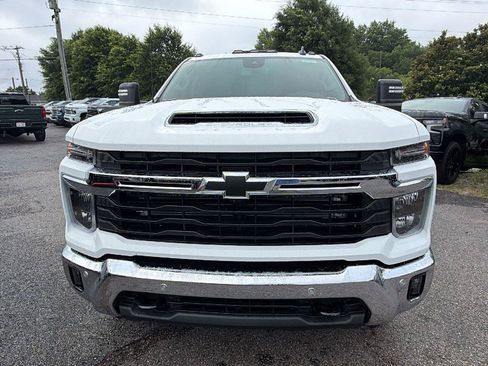New 2026 Chevrolet Silverado 2500 LT w/ All Star Edition AWD/4WD image 2