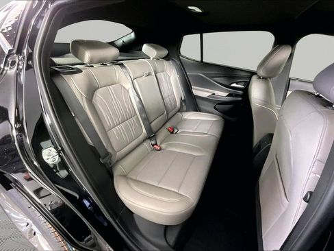 New 2026 Buick Envista Avenir FWD image 11