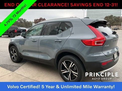 Certified 2023 Volvo XC40 B4 Core w/ Convenience Package image 5