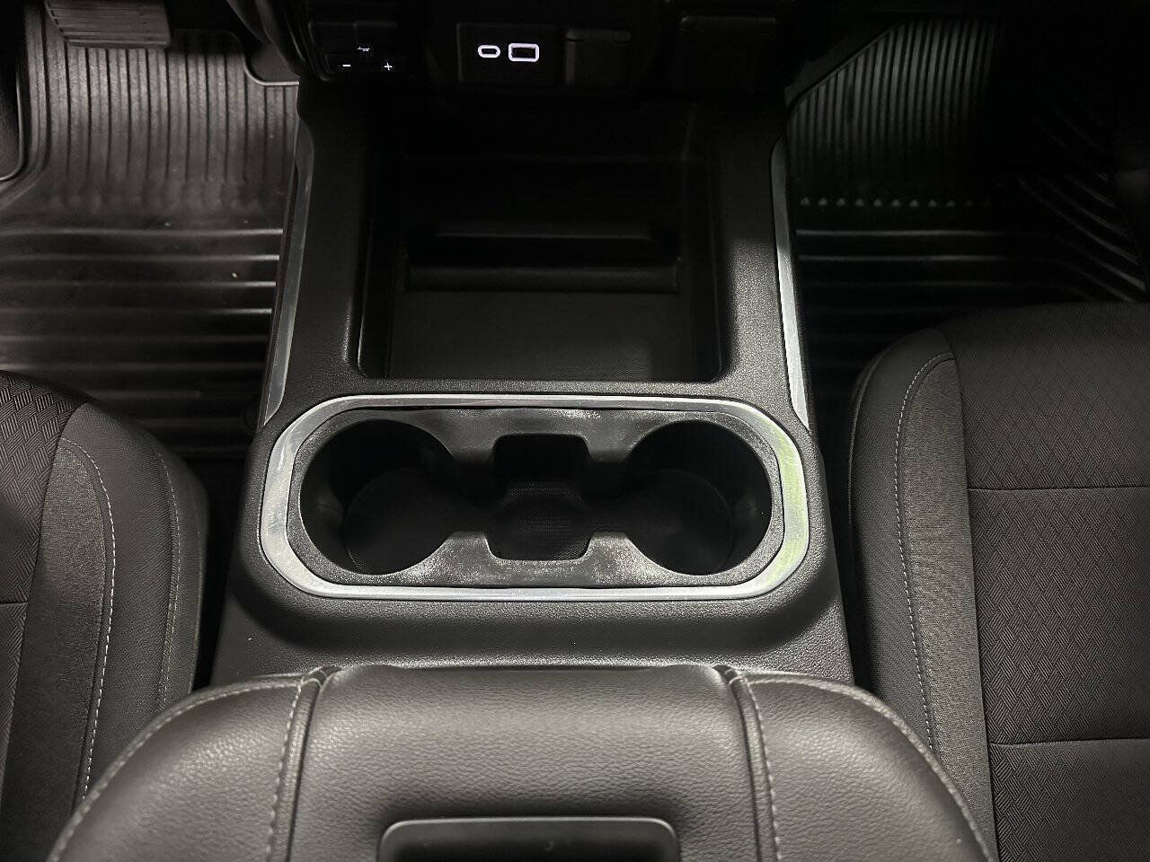 Used 2019 Chevrolet Silverado 1500 RST w/ All-Star Edition AWD/4WD image 21