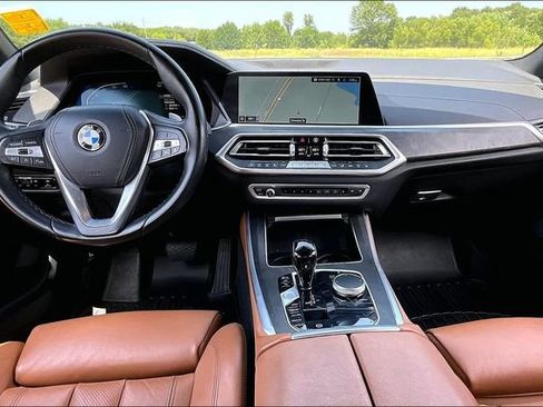 Used 2022 BMW X5 sDrive40i w/ Premium Package RWD image 7